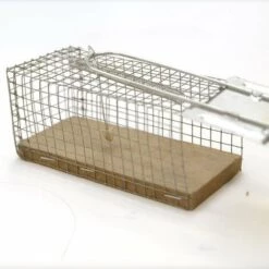 Caussade CARNASSB Nasse à Rat Socle Bois Et Grillage Ultra Resistant, Réutilisable | Intérieur Et Extérieur -Outil d'entretien du jardin Soldes 36372604 3