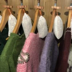 GDRHVFD Protection Antimite Naturelle Pour Armoires, Protection Antimites En Bois De Cèdre Et Sacs De Lavande De Provence, Sacs Garde-Robe Parfumés Aux Mites, Pièges À Mites Sans Produits Chimiques -Outil d'entretien du jardin Soldes 42738079 5