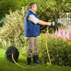 EINEMGELD Pulvérisateur à Embout Accessoire De Tuyau De Jardin Avec Réservoir Pour Savon/Fertilisant -Outil d'entretien du jardin Soldes 61324737 3